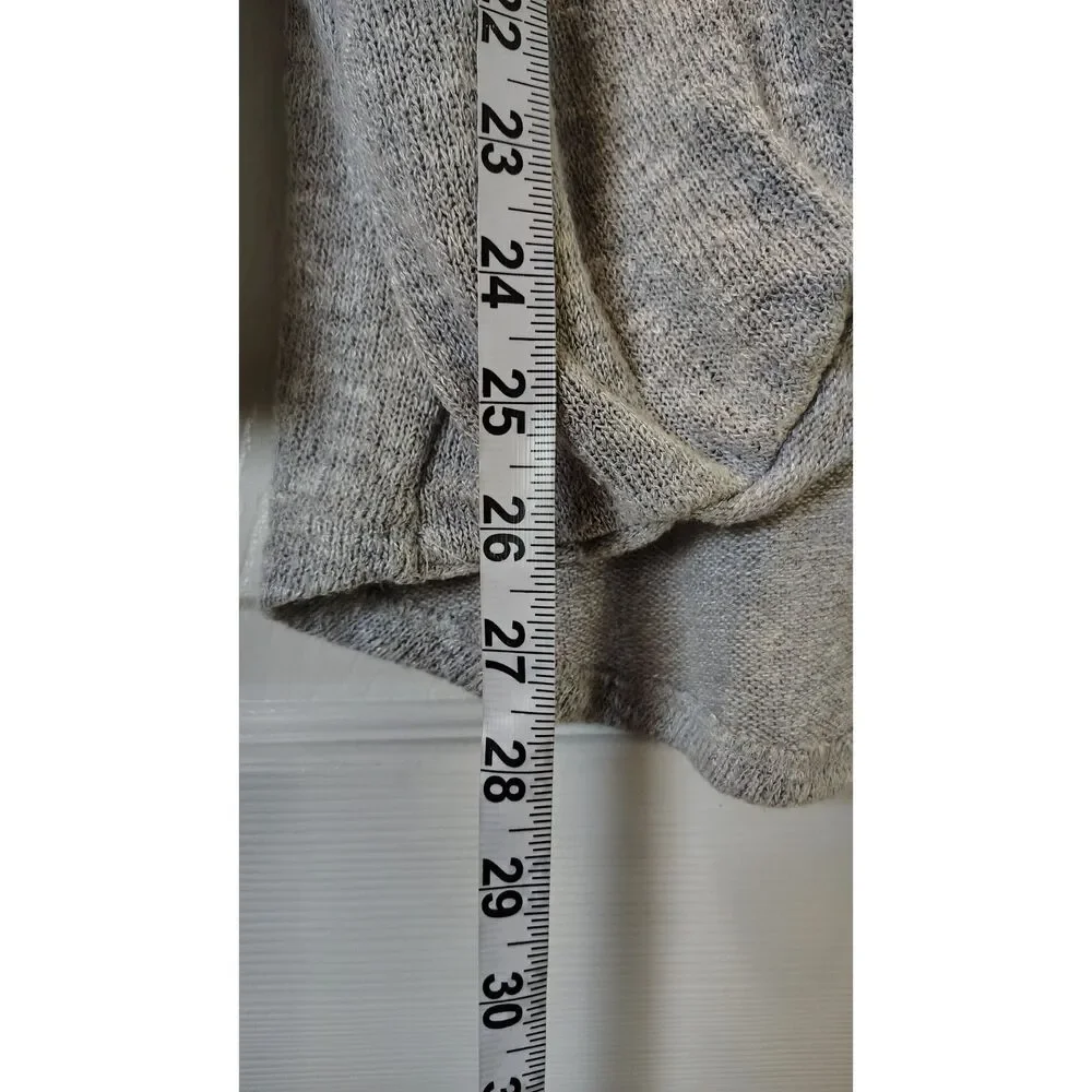 Daytrip Gray Heather Lace-Trim Faux-Wrap Criss-Cross Sweater -Medium - Picture 6 of 6